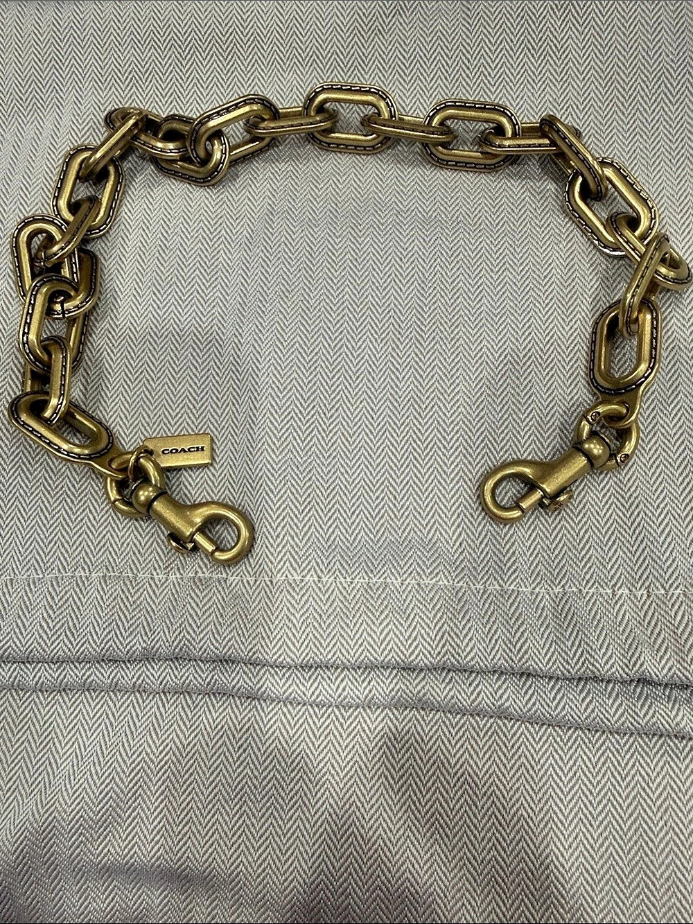 COACH Chunky Chain Strap Gold